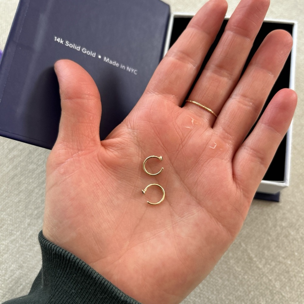 AUTOMIC GOLD: "GEMSTONE OPEN HOOP"